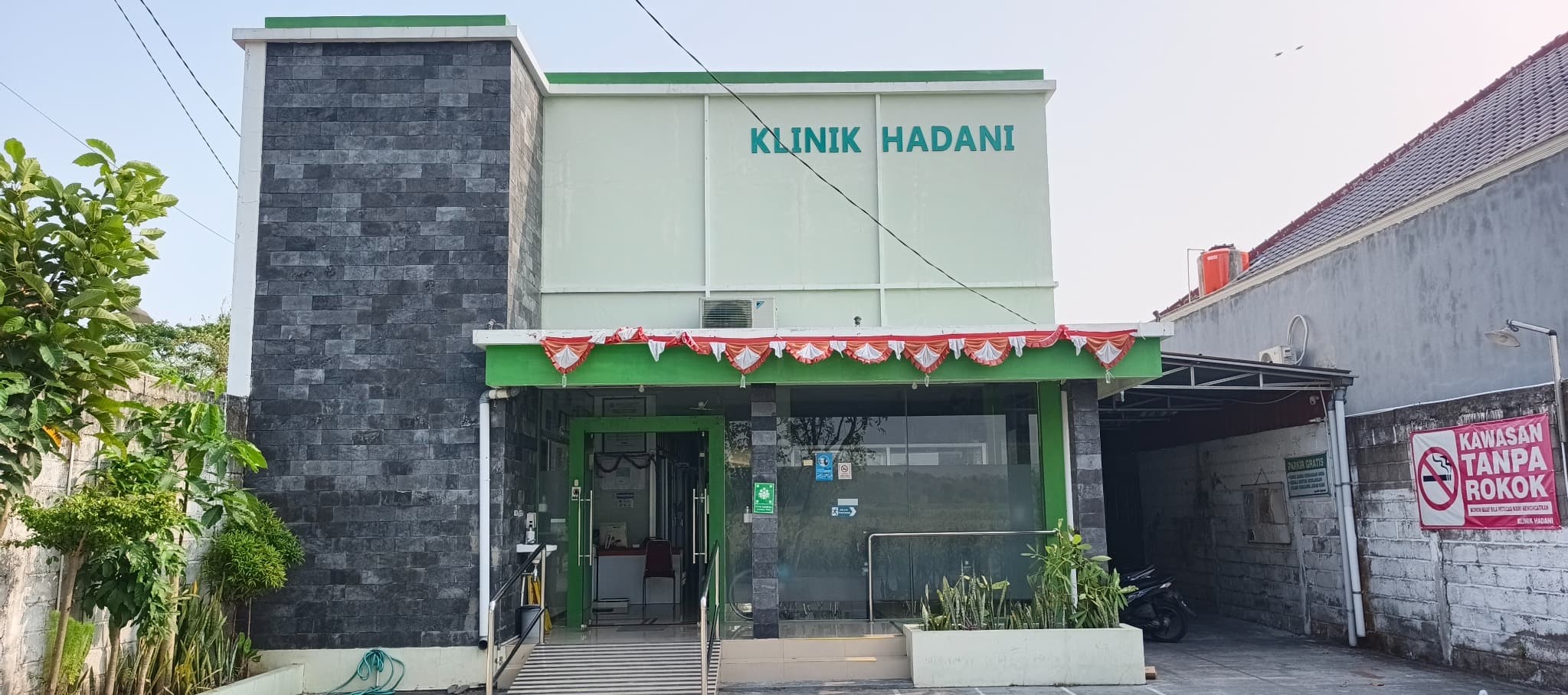 Gedung Klinik Hadani